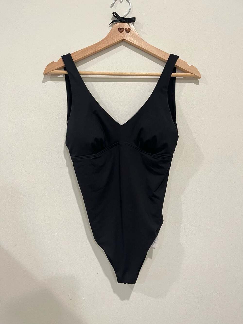 Size Small Massimo Piombo Women's V-Neck Stretch Fabric One-Piece Swimsuit